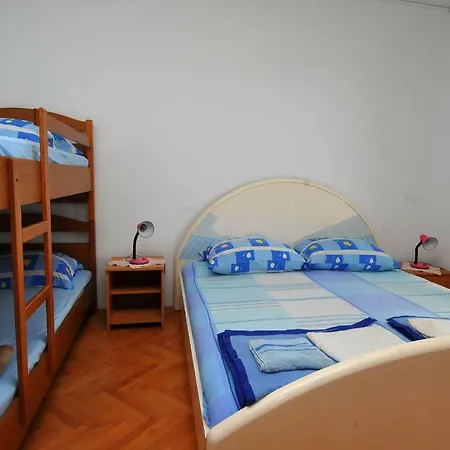 Pensjonat Banana 3*